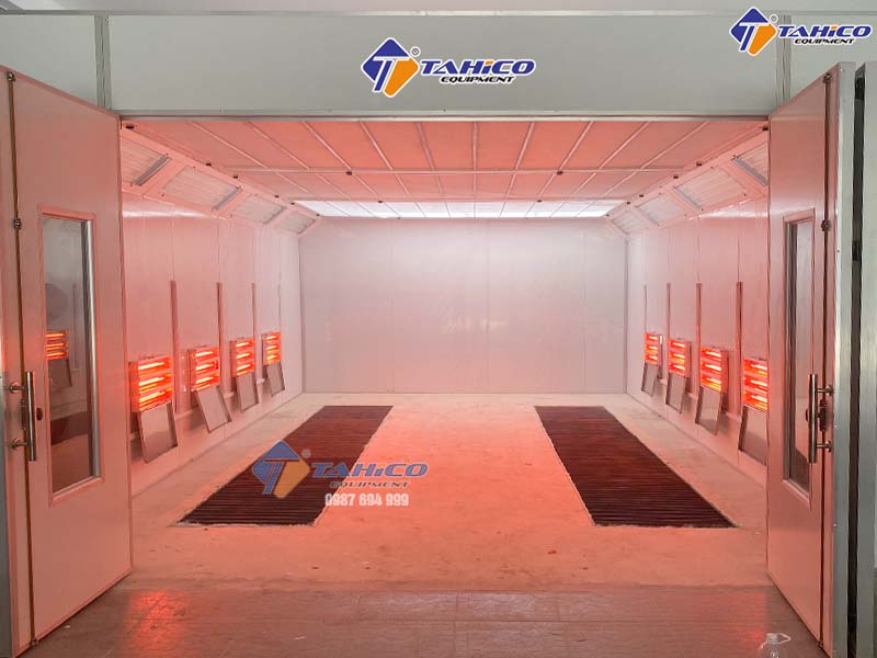 he-thong-den-say-chuyen-dung-24kw-2