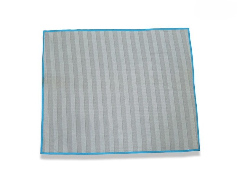 Khăn lau vỏ lốp bánh xe 2 mặt chuyên dụng 60x60cm