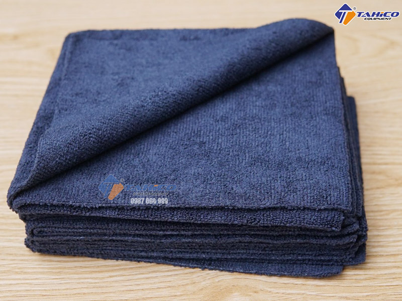 khan-lau-xe-o-to-chuyen-dung-microfiber-soi-nho