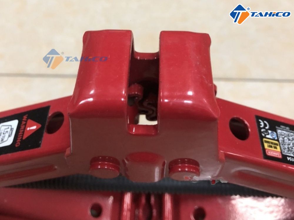 Kích xách tay Big Red T10154 1.5 tấn