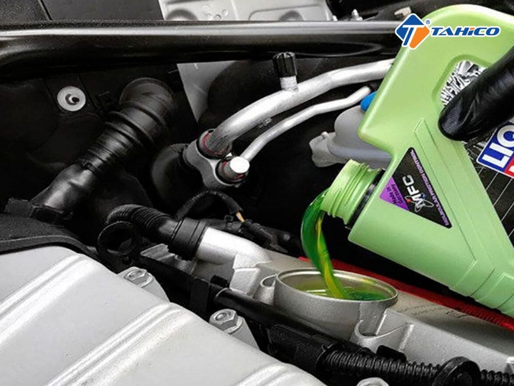 Dầu nhớt ô tô Liqui Moly 0W20 Molygen New Generation 21357 4L