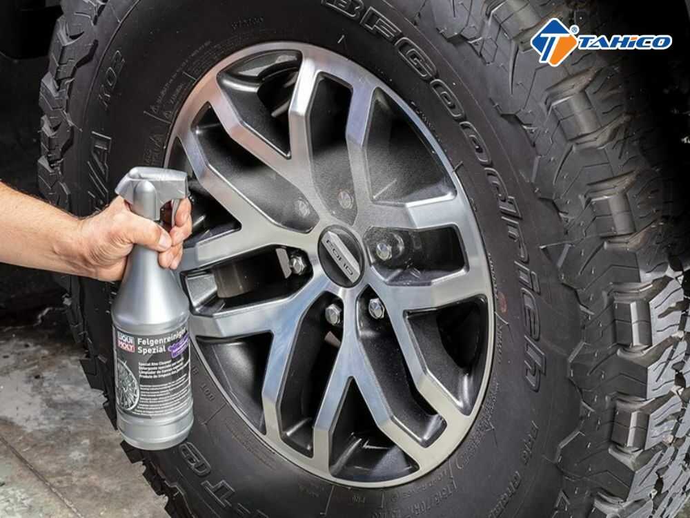Vệ sinh mâm xe Liqui Moly Rim Cleaner Special
