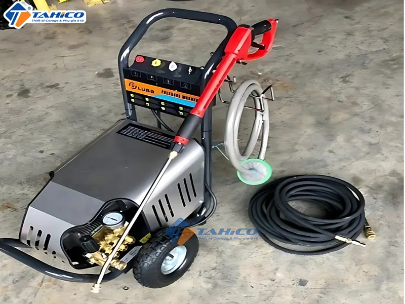 Máy rửa xe Luba 20M32-5.5T4 5.5kw 3200PSI
