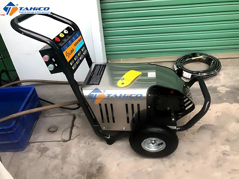 Máy rửa xe Luba 20M32-5.5T4 5.5kw 3200PSI