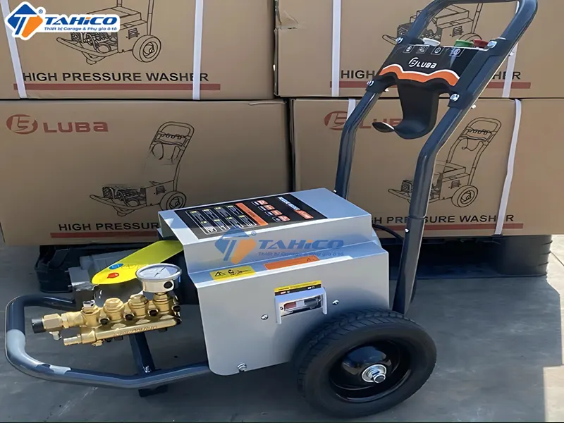 Máy rửa xe Luba LT 17-MB 2.2kw 1300PSI 1 pha 220V