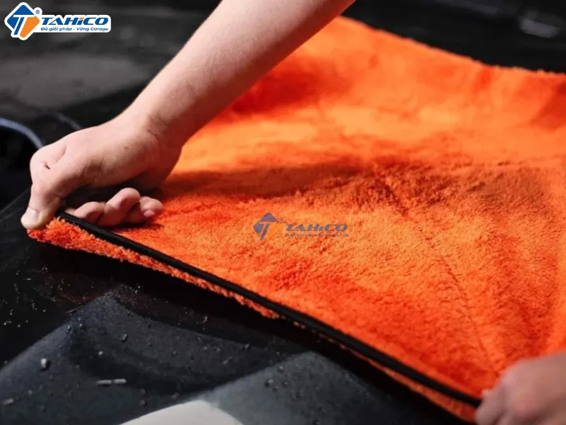 Khăn lau Wax sợi nhỏ 40x40cm Maxshine 1064040O