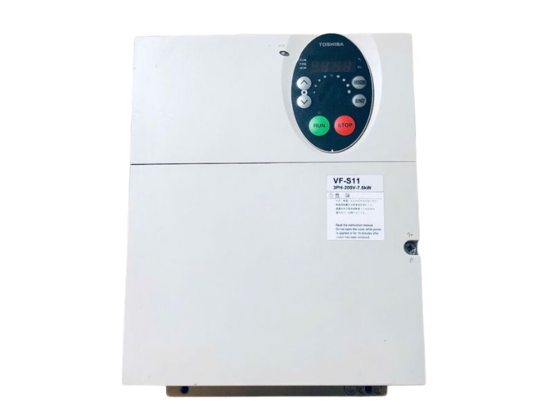 Máy biến tần Nhật bãi chuyển điện 1 pha sang 3 pha