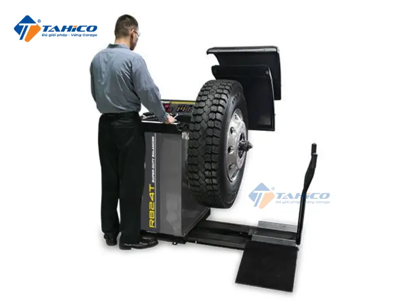 Máy cân bằng động Bendpak RB24T | Xe ô tô, tải nhẹ
