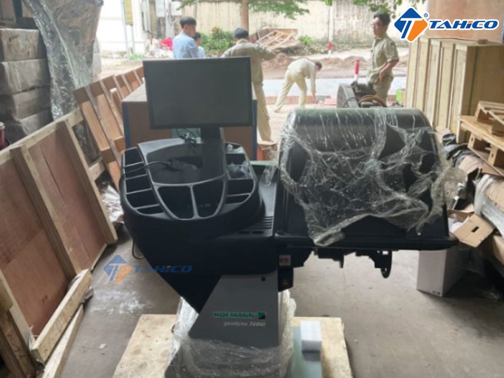 Máy cân bằng lốp Hofmann Geodyna 7600L