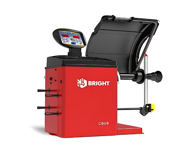 Máy cân bằng lốp ô tô công nghệ Italy Bright CB68B