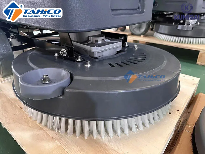 Hình ảnh sản phẩm Máy chà sàn liên hợp Kumisai KMS65 Series | Công nghiệp