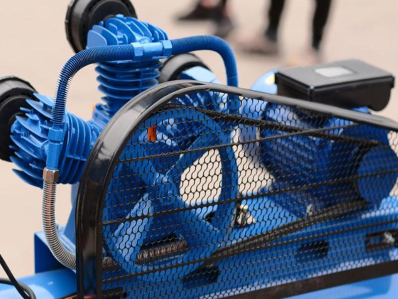 Máy nén khí Pegasus 4HP 330 lít 1 cấp 3 pha