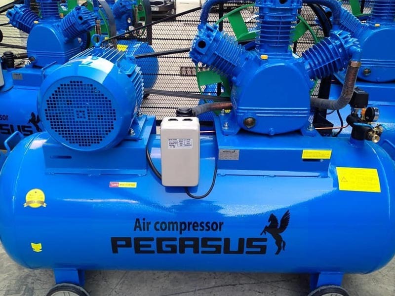 Máy nén khí dây đai Pegasus 7.5HP 500 lít 1 cấp