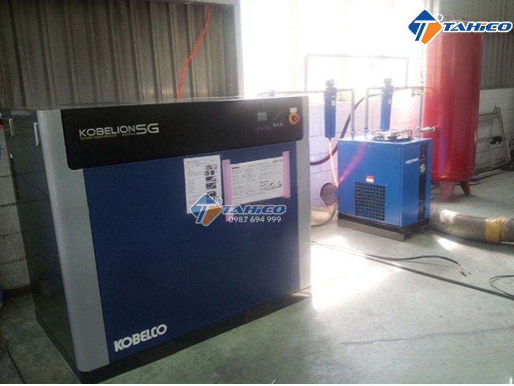 Máy nén khí trục vít Kobelco SG có dầu