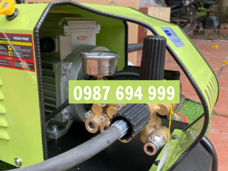 Máy rửa xe cao áp 2HP Việt Nam