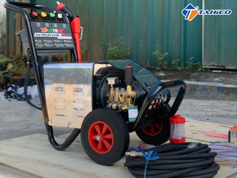 Máy được trang bị tính năng tiết kiệm nước tối ưu