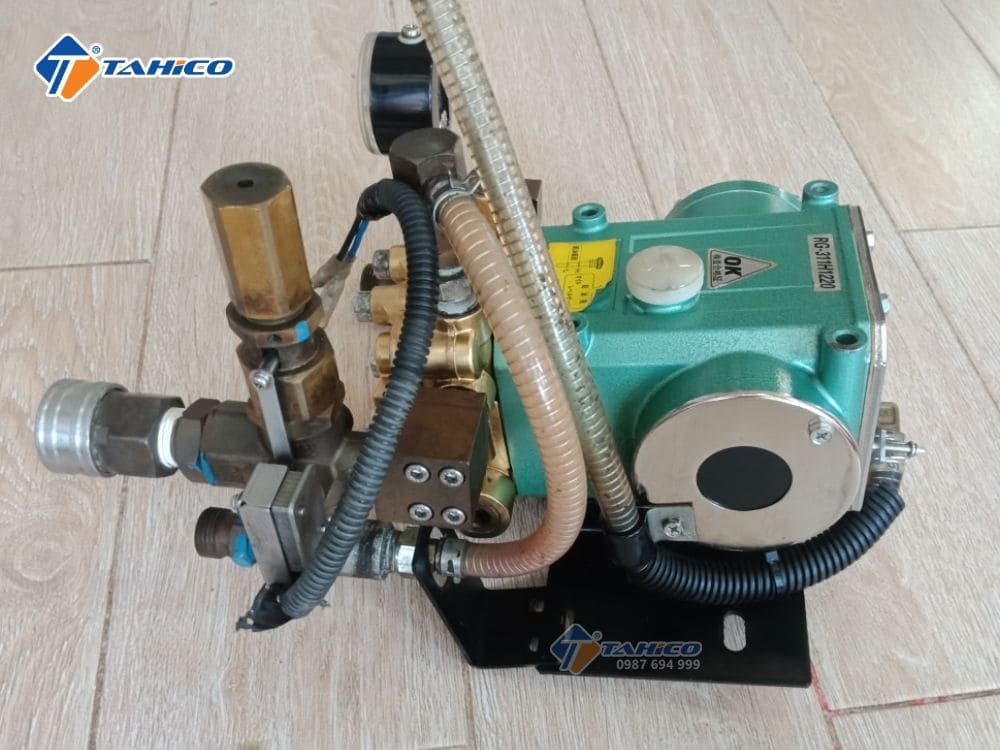 Đặc điểm đầu OK 311 3HP 220V/380V