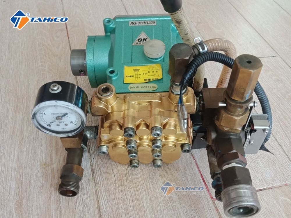 Đầu bơm OK 311 được phủ sơn tĩnh điện chống xước