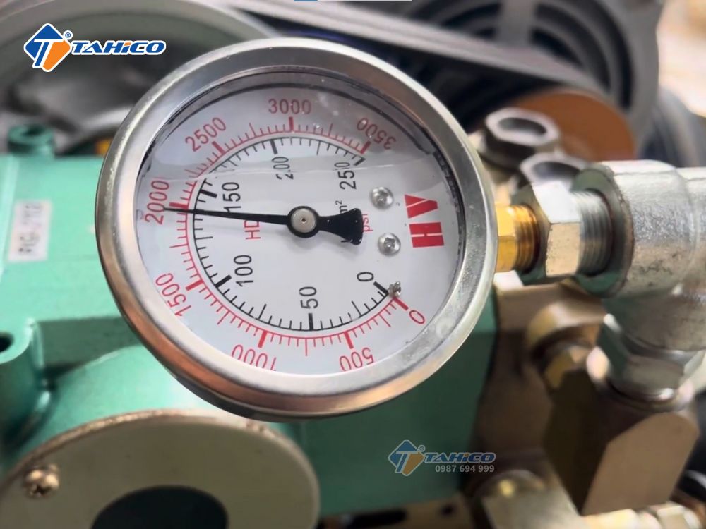 Máy rửa xe đầu OK 313 3HP 220V/380V