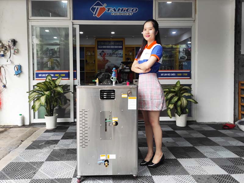 may-rua-xe-hoi-nuoc-nong-2