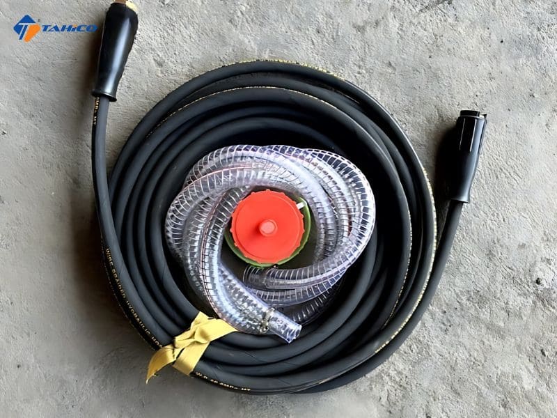 Máy rửa xe nước nóng Kuhong HMB1815 90 độ