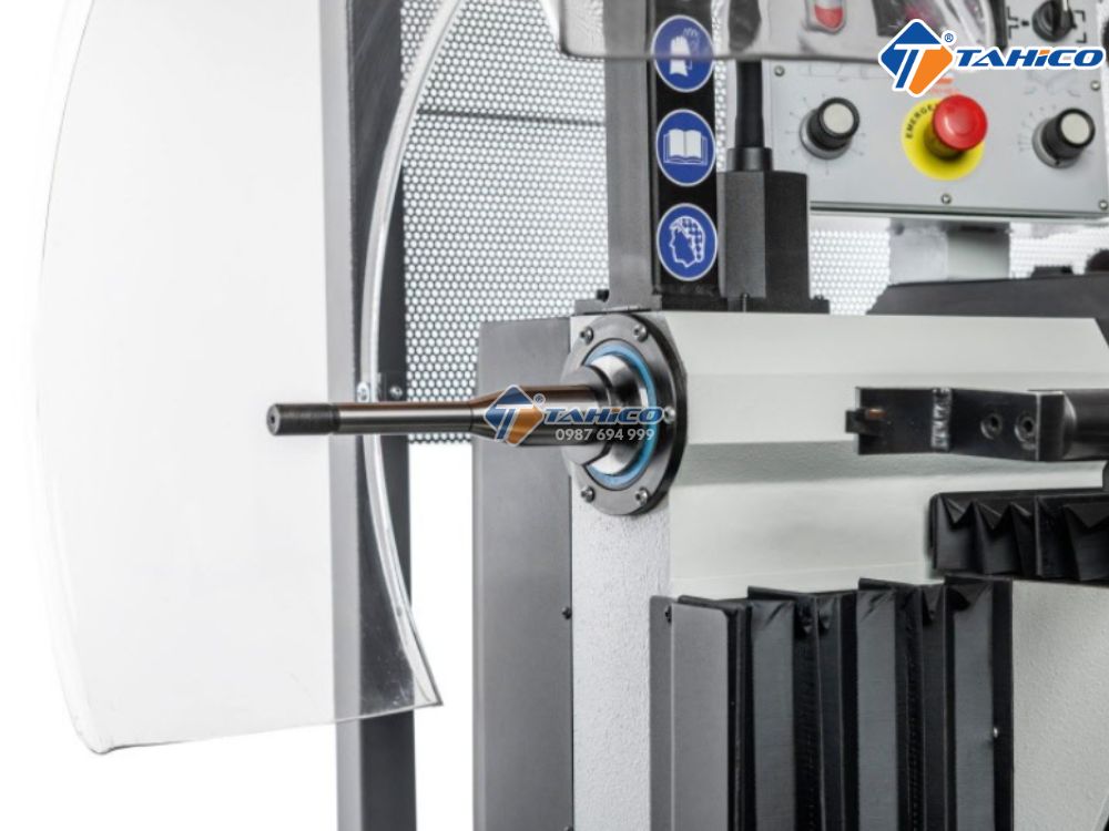Máy tiện đĩa trống phanh BL 650VS