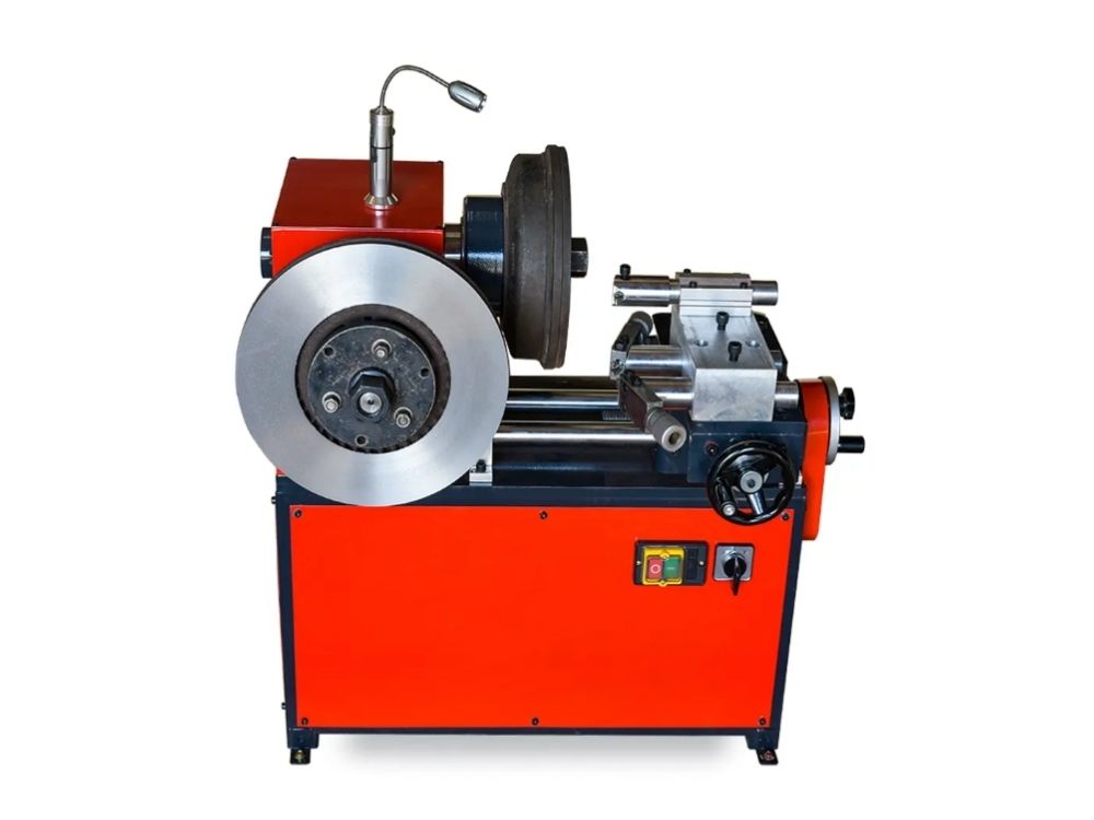 Máy tiện đĩa & trống phanh C9335A