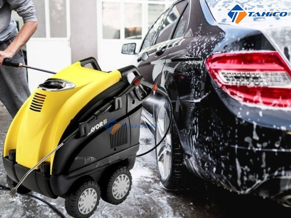 Máy xịt nước nóng Lavor NPX 1813XP 6.3kW Italy