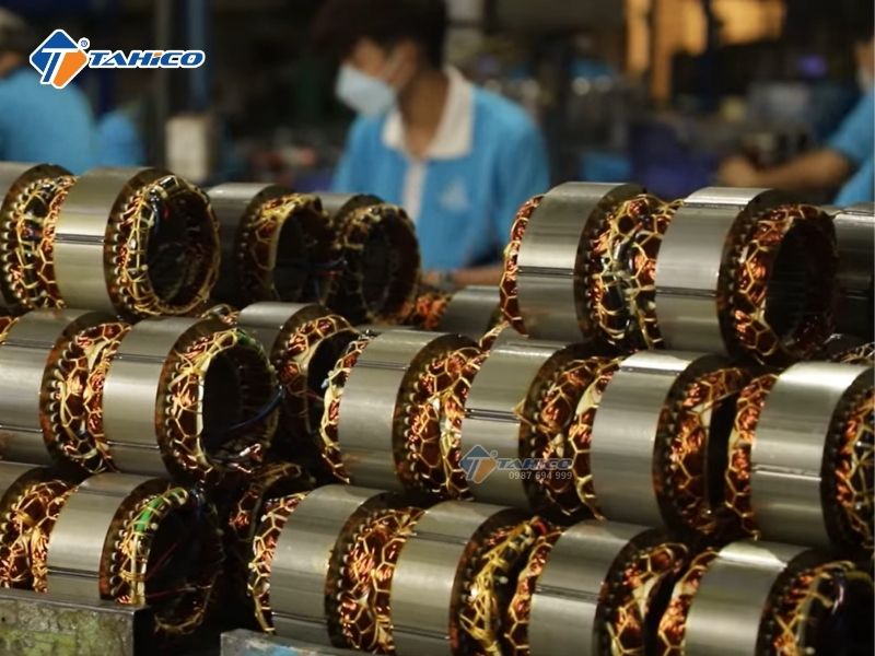 Mô tơ Hồng Ký vỏ nhôm 3 pha 1450 vòng/phút