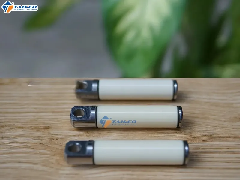 Piston sứ hãng AR