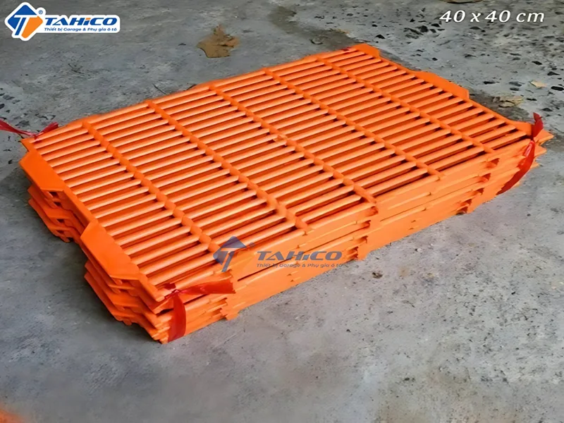 Sàn nhựa nuôi heo 40 cm