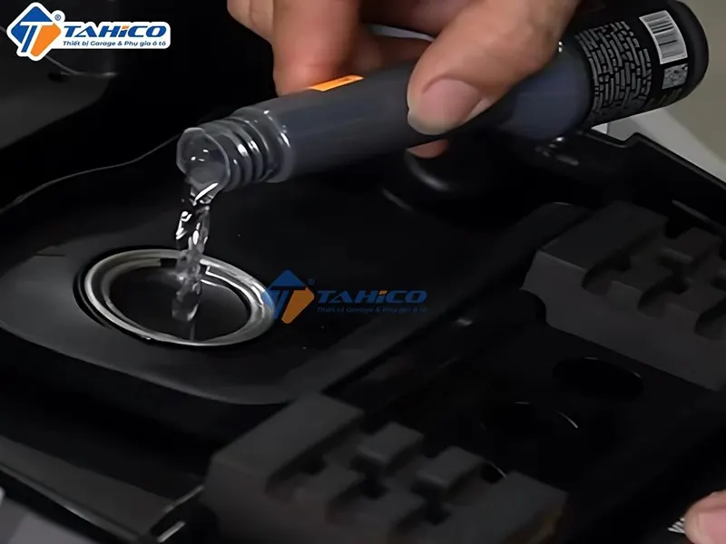 Vệ Sinh Buồng đốt Xe Máy Senfineco Motor Flue Injector Cleaner 9926 60ml