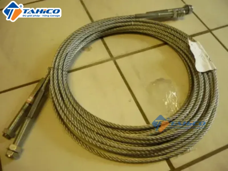 Hình ảnh sản phẩm Sợi cáp cầu nâng ô tô 2 trụ giằng trên và giằng dưới