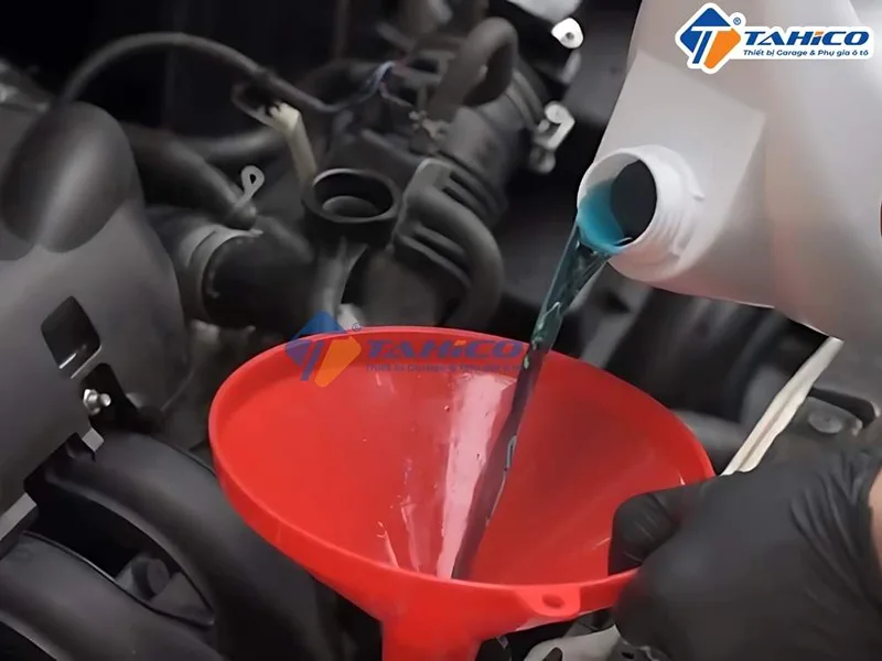 Tẩy cặn két nước làm mát ô tô Carcare TC-01 | 1L, 4L, 20L