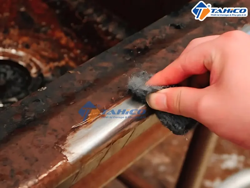 Tẩy rửa oxi hóa rỉ sét ố vàng Time9999