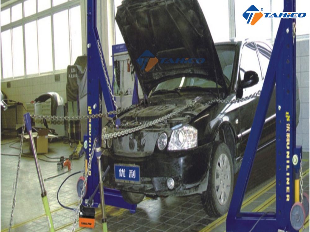 Đặc điểm thiết bị nắn khung xe đặt chìm Uniliner UL-133