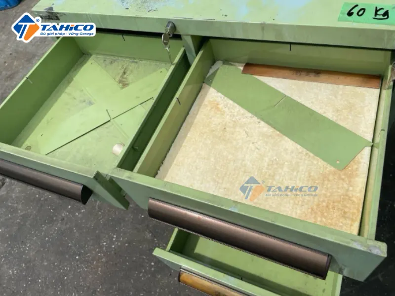 Tủ đựng đồ nghề Nhật Bãi Tokyo Stocker System YY205 12 ngăn | Có chìa khóa