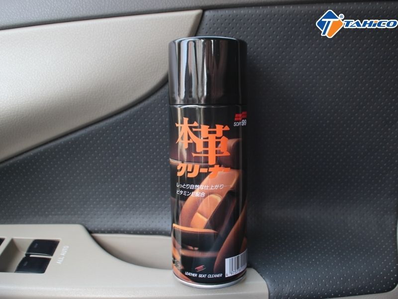 Vệ sinh ghế da ô tô Soft99 Leather Seat Cleaner 300ml