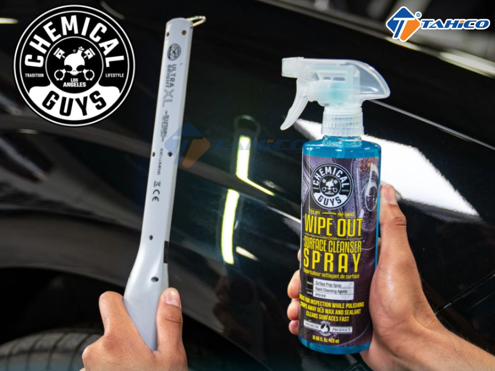 Vệ sinh sau đánh bóng Chemical Guys Wipe Out Surface Cleaner