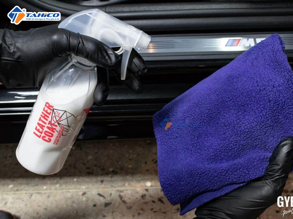 Vệ sinh và dưỡng da Bluechem Gyeon Q2 Leather Coat