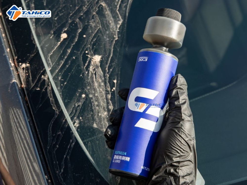 Vệ sinh và tạo bóng cho kính SGCB 270ml
